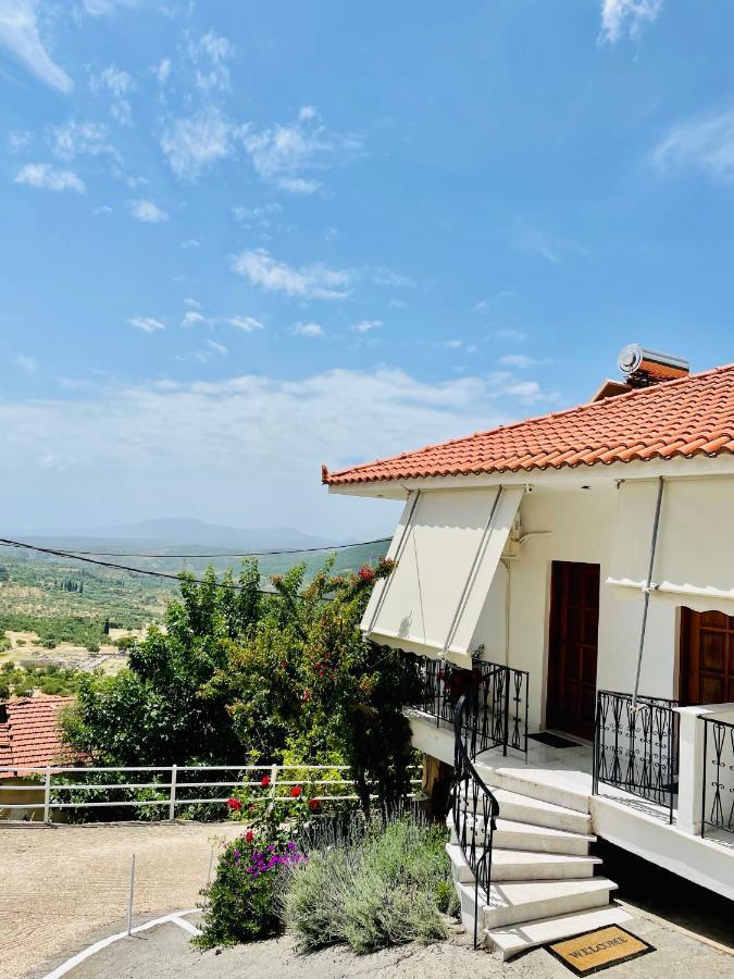 Guesthouse Lykourgos Mavrommation Екстер'єр фото