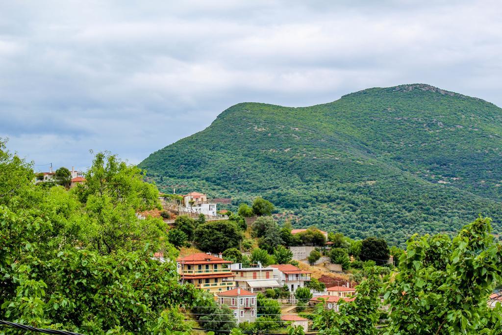 Guesthouse Lykourgos Mavrommation Екстер'єр фото